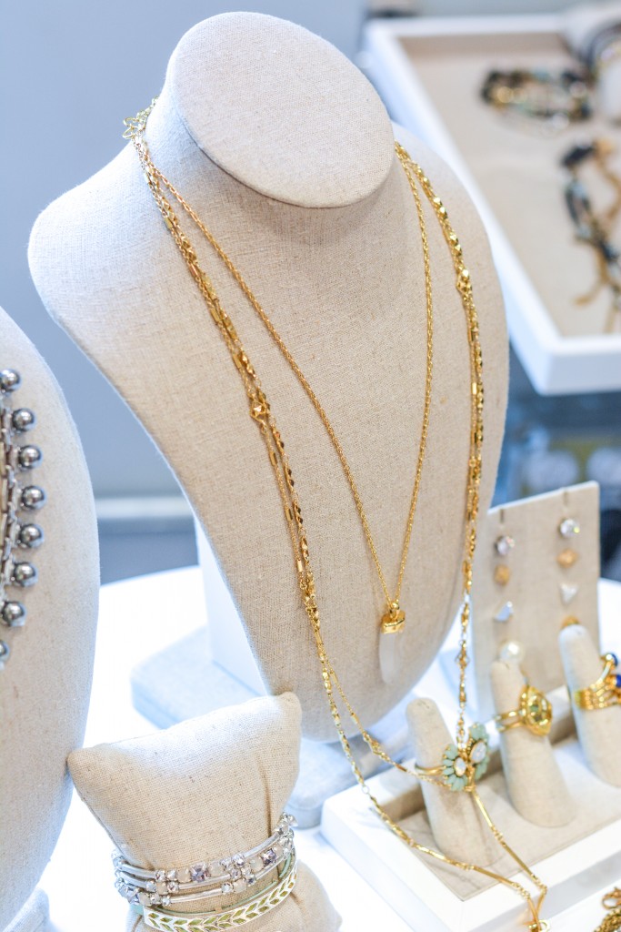 In love with this layered necklace from Stella & Dot 